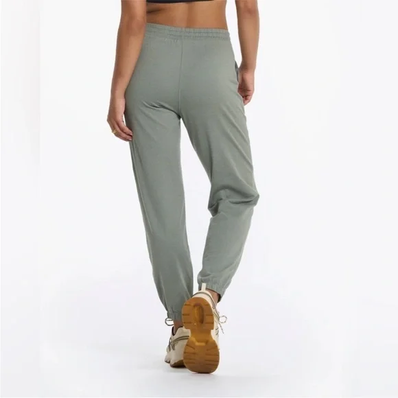 Vuori Boyfriend Jogger Laurel Heather
Size medium - Picture 4 of 8